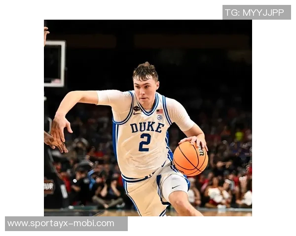 弗拉格状态低迷全场仅得15分6板8助表现不佳令人失望